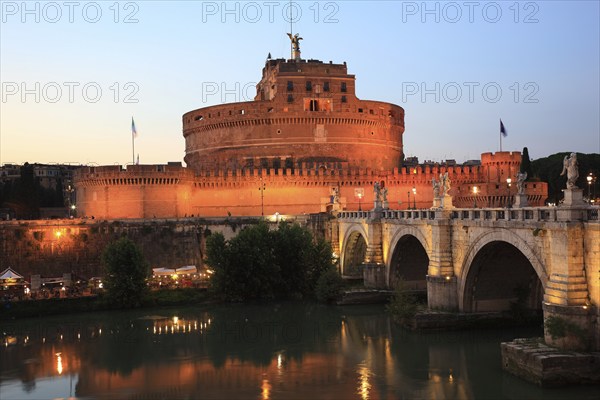Castel Sant'Angelo, Mausoleo di Adriano, Mausoleum for the Roman Emperor Hadrian, Castel