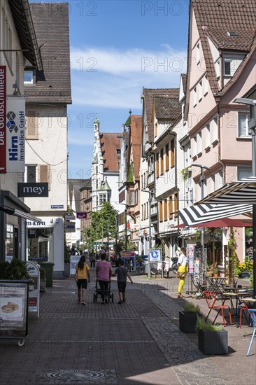 Pedestrian zone, shopping alleyway, harbour alley and old town of Ulm, Baden-Württemberg, Germany,
