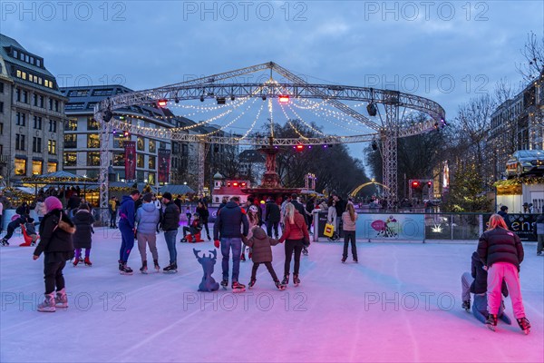 Ice rink Kö on Ice, at the northern end of Königsallee, Christmas market, t in Düsseldorf, North