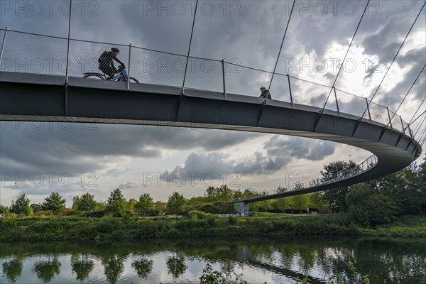 Bridge over the Rhine-Herne Canal near Gelsenkirchen Cycle and footpath, part of the ore railway