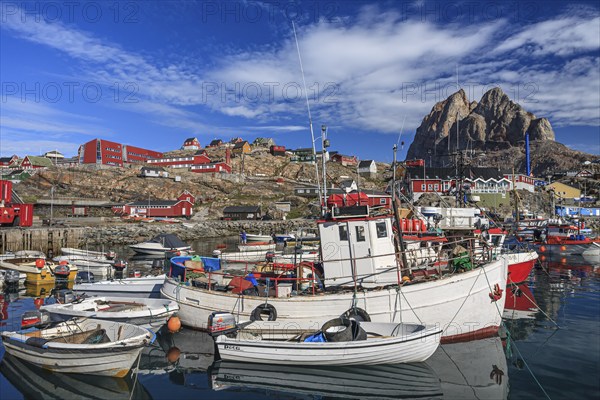 Harbour with boats and houses, Inuit settlement, Heart Mountain, summer, sunny, Uummannaq, West