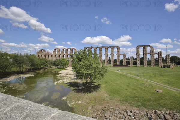 Roman aqueduct Acueducto de los Milagros over the Rio Albarregas, Forum Roman UNESCO, Merida,