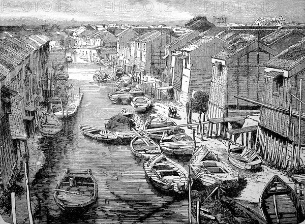 Japan in the late Middle Ages, Boats and houses on the canal to Jedo, the former name of the