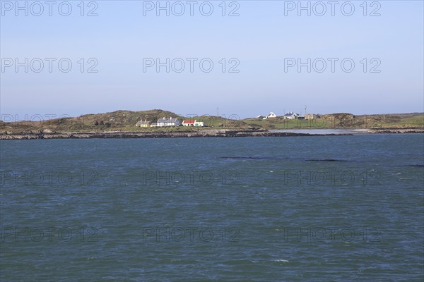 Houses on Hare Island, Roaringwater Bay, County Cork, Ireland, Irish Republic, Europe
