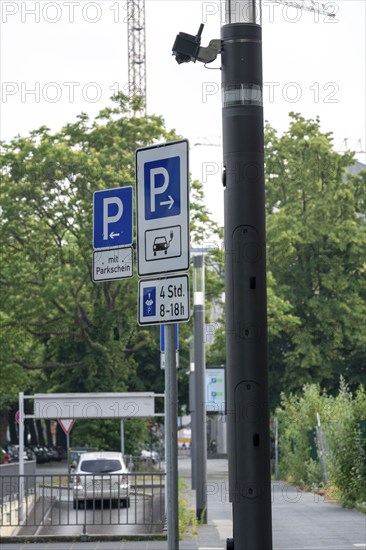 E-charging station in new smart poles, intelligent street lamps, test run, EON and the city of
