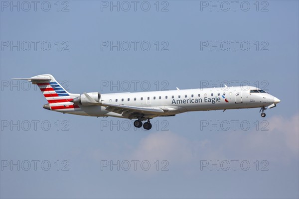 A Bombardier CRJ700 aircraft of American Eagle SkyWest Airlines with the registration number N708SK