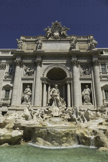 Palazzo Poli, also Palazzo Conti, Trevi Fountain, Fontana di Trevi, Rome, Italy, Europe
