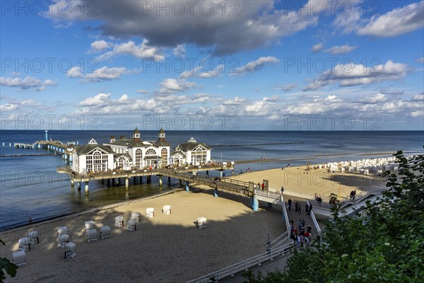 The Sellin pier, 394 metres long, with restaurant, jetty, beach chairs, island of Rügen,