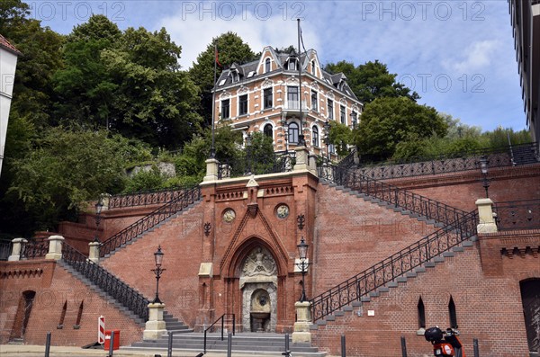 Europe, Germany, Hanseatic city of Hamburg, Altona district, Große Elbstraße, Köhlbrand staircase
