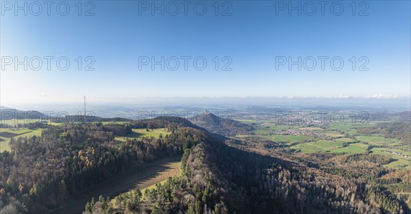 Aerial view, panorama of the Raichberg plateau on the Albtrauf and the witness mountain behind it