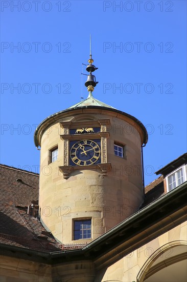 Old Palace Stuttgart, tower clock, clock hand, former moated castle, princely residence, 14th