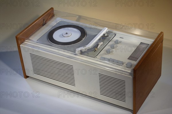 Braun Radio sk 61, Radio und Plattenspieler