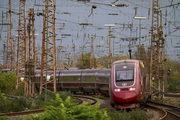 Eurostar train leaving Essen Central Station, North Rhine-Westphalia, Germany, Europe