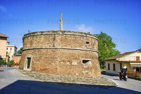 Il Torrione, Castle Keep, Colle di Val d'Elsa, Tuscany, Italy, Europe