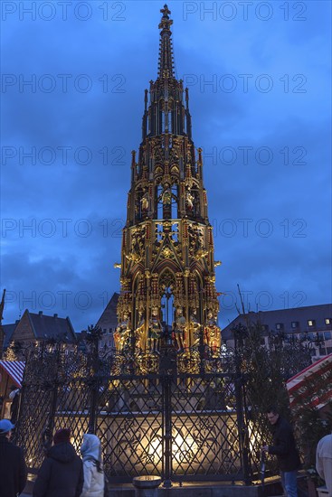 Beautiful fountain in the evening, copy, original in Germ, museum, main market, Nuremberg, Middle