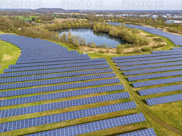 Mühlenfeld solar park, near Neukirchen-Vluyn, over 15, 000 solar modules spread over 24 hectares,