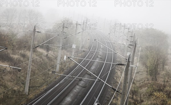 Fog on an ICE railway line near Neugarten, 06.11.2024., Neugarten, Brandenburg, Germany, Europe