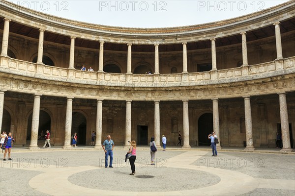 Palacio de Carlos V, Palace of Charles V, Renaissance palace in the Alhambra, gallery with columns