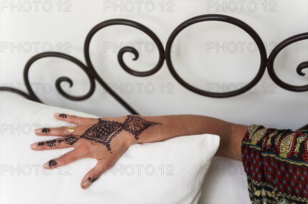 Traditional Moroccan hand tattoo, henna, tattoo, craft, tradition, traditional, oriental, arabic,