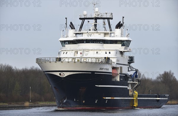 Offshore wind farm supply ship Deep Cygnus in the Kiel Canal, Schleswig-Holstein, Germany, Europe