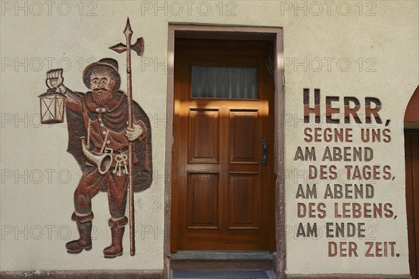 Night watchman painting and house entrance in Schlinkengasse, Bensheim, Hessische Bergstrasse,
