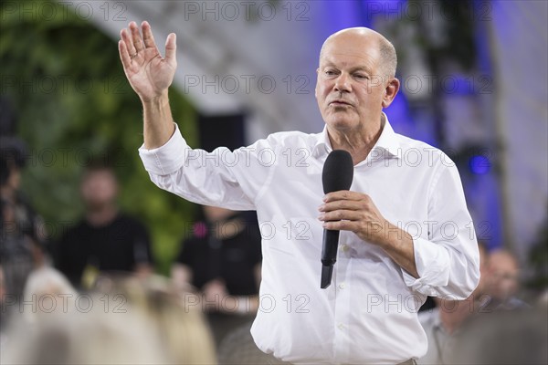 Olaf Scholz (Chancellor of the Federal Republic of Germany, SPD) at the Chancellor's Meeting at
