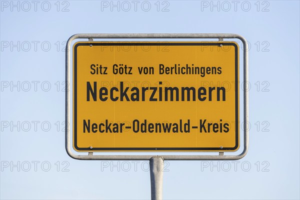 Town sign of Neckarzimmern in the Neckar-Odenwald district. The municipality has had an addition on