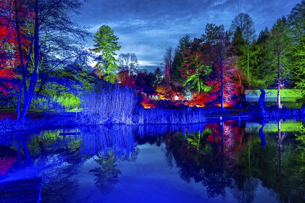 Parkleuchten, event in winter, in the Grugapark in Essen, many different light installations,