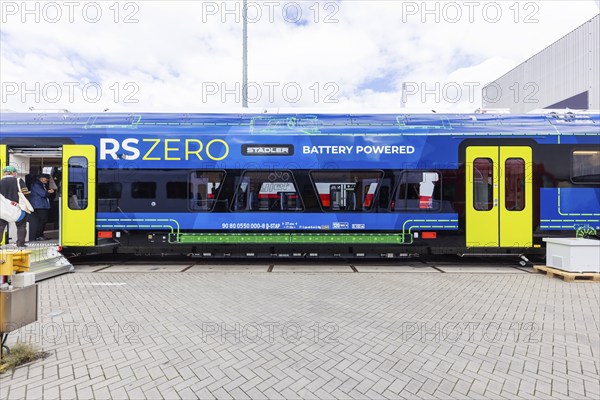 RS ZERO with hydrogen drive from Stadler Rail AG, manufacturer of rail vehicles. World premiere at