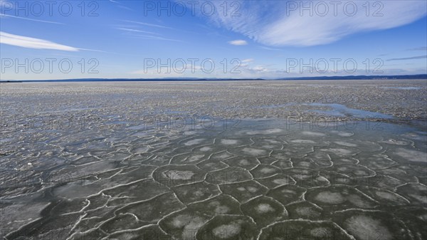 Frozen lake, ice and structures, Podersdorf am See, Lake Neusiedl, Burgenland, Austria, Europe