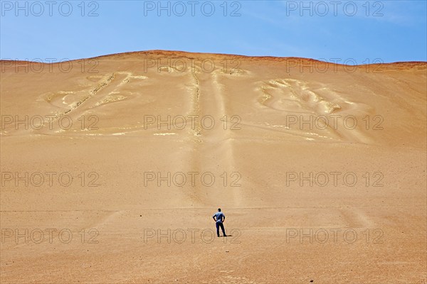 Geoglyph El Candelabro or candelabra of Paracas, Paracas, Reserva Nacional de Paracas, Ica region,