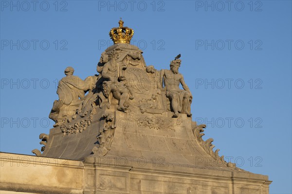 Sculpture group, crown, coat of arms, entrance to Christiansborg Palace, Danish Parliament,