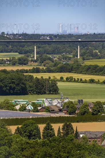 The Ruhr valley between Essen-Kettwig and Mülheim-Mintard, view to the west, Ruhr valley bridge of