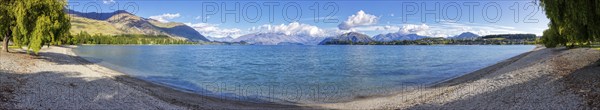 Lake Wanaka, Beach, New Zealand, Oceania