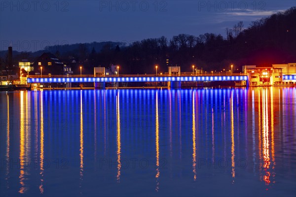 Lake Baldeney, illuminated weir, with lock, left and hydroelectric power plant power station,