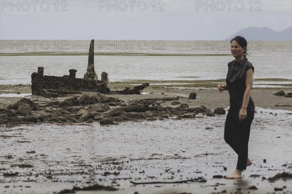 Annalena Bärbock (Bündnis 90/Die Grünen), Federal Foreign Minister, pictured at graves flooded by