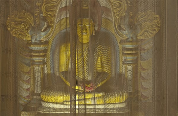 Buddha statue, Theravada Buddhism, cave, cave temple, Mulgirigala temple, Mulkirigala, Ceylon, Sri