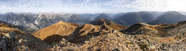 Panorama, mountain panorama at Kreuzjoch summit, view of Tschirgant summit and the Oberinntal