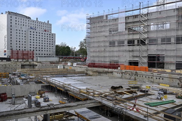 Large construction site for floor formwork