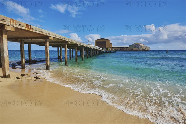 Landscape of the Makai Research Pier, Kaupo Beach Park, Hawaiian Island Oahu, O?ahu, Hawaii, Aloha