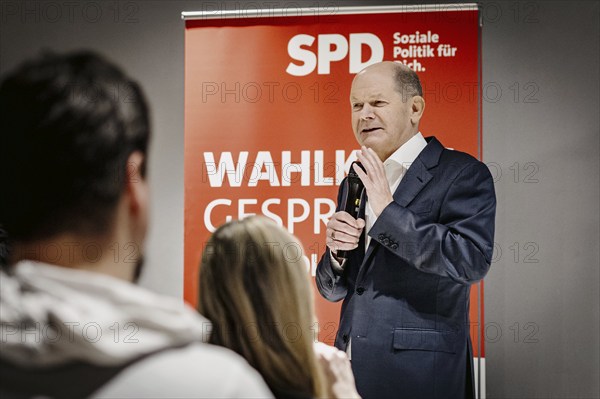 Olaf Scholz (SPD), Federal Chancellor, recorded during a public discussion in Stahnsdorf,