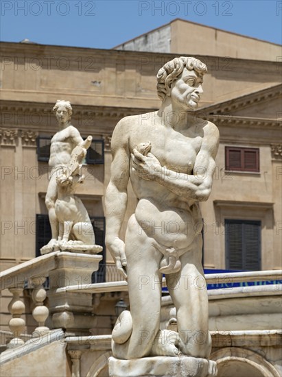 Statues of the Praetorian Fountain, Piazza Pretoria, Palermo, Sicily, Italy, Europe