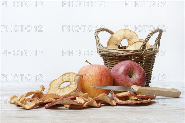 Apples and dried apple rings, dried fruit