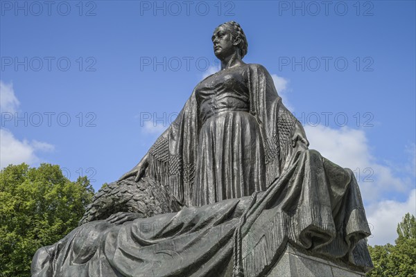 Sculpture Mother Russia, Soviet Memorial, Schönholzer Heide, Pankow, Berlin, Germany, Europe