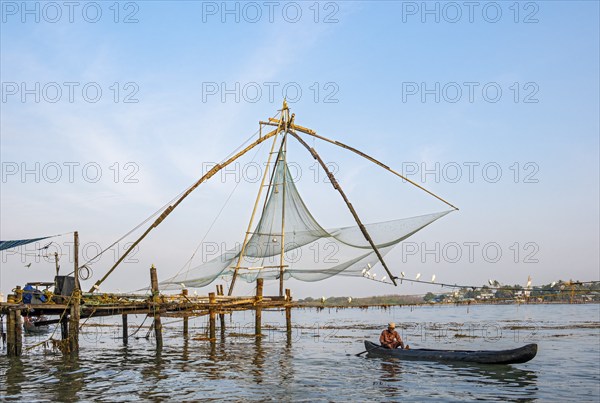 Chinese fishing nets, Fort Kochi, Cochin, Kerala, India, Asia