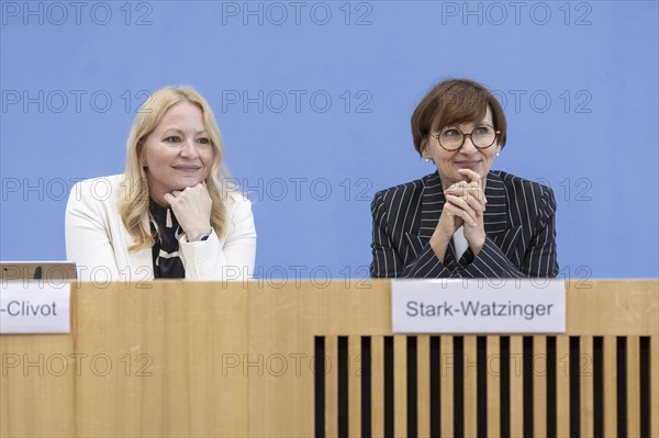 Bettina Stark-Watzinger (FDP), Federal Minister of Education and Research, and Christine