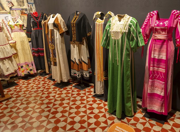 'Transposicion' exhibition by Marjorie Skouras of 1960s-1970s female clothes, Museo de Arte Popular