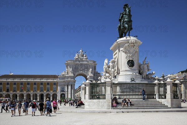 Equestrian statue of King Jose I, Commerce Square, Praça do Comercio, behind the Ministry of