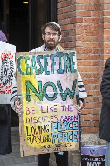 Detroit, Michigan USA, 7 November 2023, Members and supporters of Jewish Voice for Peace held a