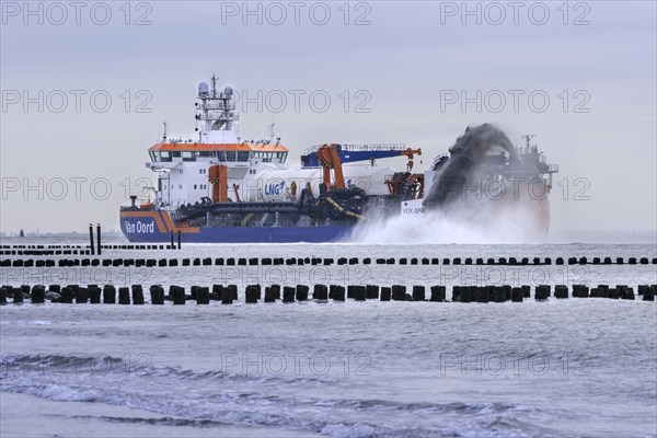 Trailing suction hopper dredger Vox Apolonia of Van Oord, Dutch maritime contracting company